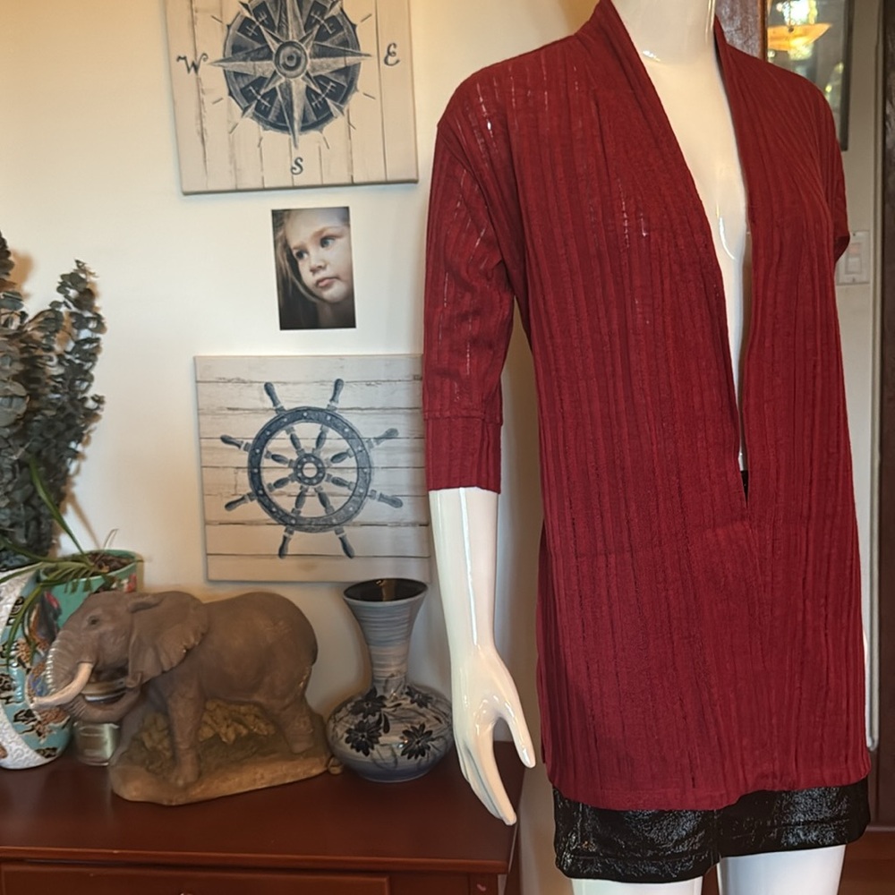 NWT northern reflections size small Elegant Red Women's sheer long cardigan